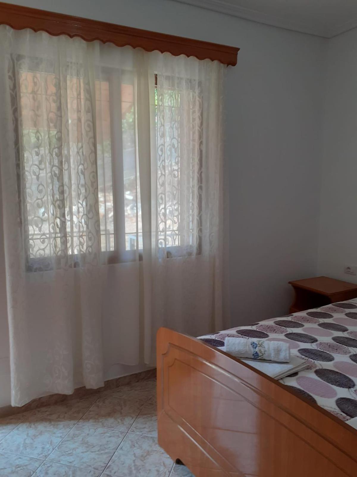 Coral Guesthouse Саранде Екстериор снимка