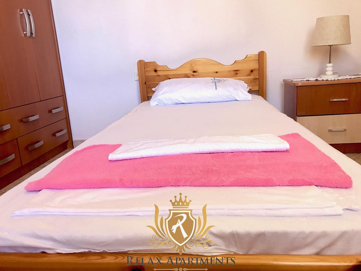 Coral Guesthouse Саранде Екстериор снимка