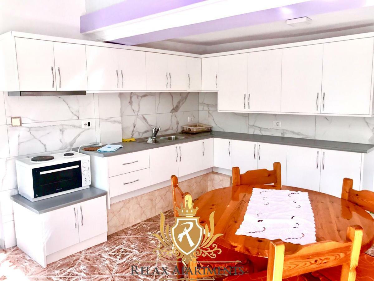 Coral Guesthouse Саранде Екстериор снимка